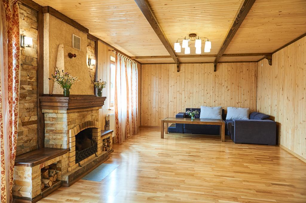 Vila Panskyi Kut Bukoveľ Exteriér fotografie